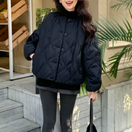 女式羊毛衫;连衣裙;女式毛呢外套