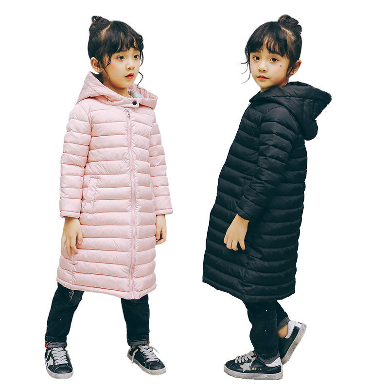 Chaqueta de plumón para niños medianos y largos 2025 otoño y invierno nuevo estilo coreano para niños gruesos chaqueta de plumón larga