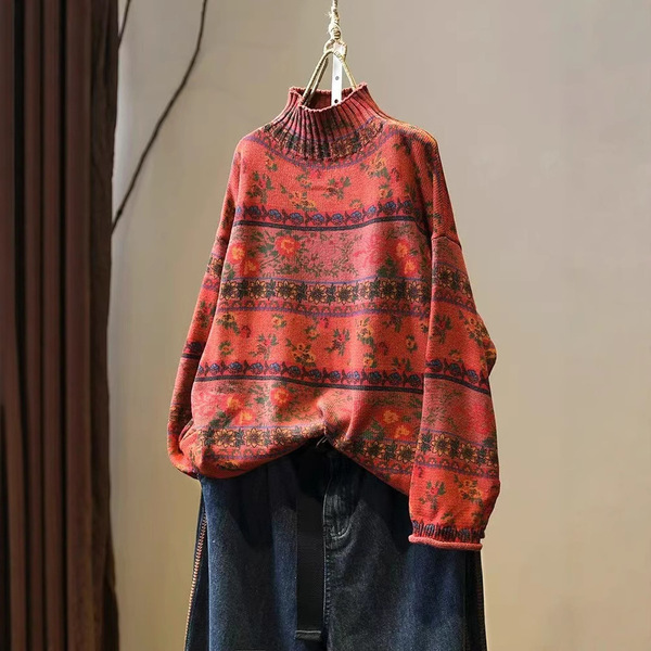 Demi-season retro knitted sweater