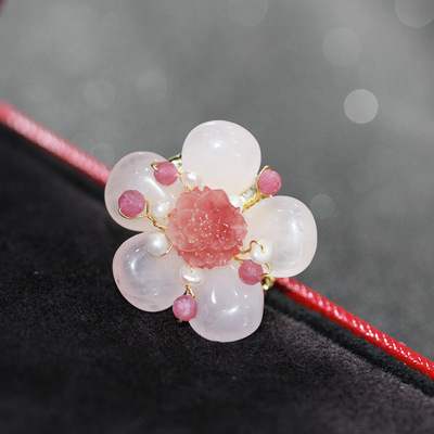 Simplicity Plain Jane temperament manual Brooch Pale pink jade Flower Sternum temperament natural Pearl Pin Mixed batch