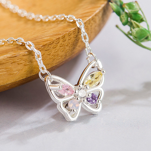 Colorful Butterfly Necklace Fashion Simple Clavicle Chain Niche Design High-end Light Luxury Summer Necklace  New Style