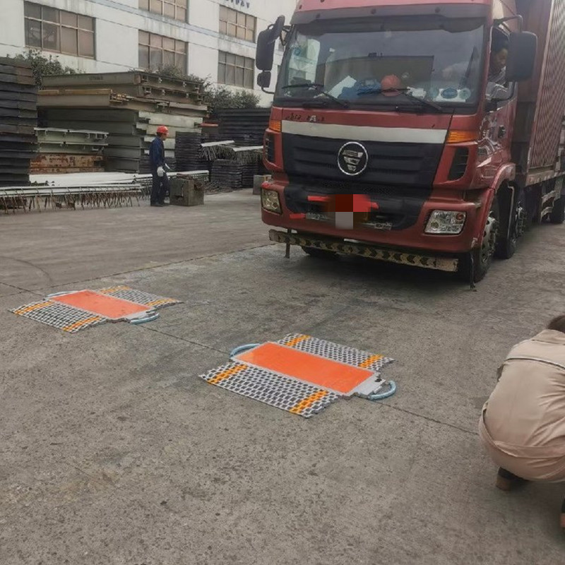 大理100t便携式汽车称重仪 公路治超120吨轴重秤 150吨查超载磅秤