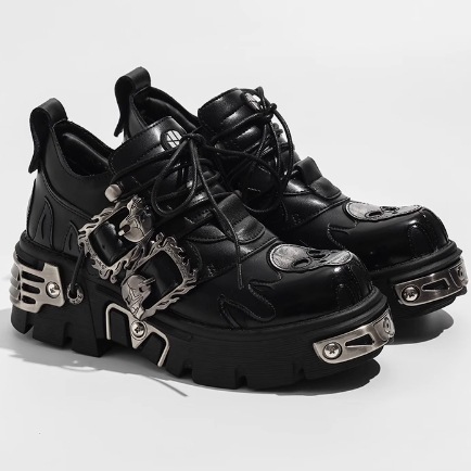 Cowhide Rock Flame Trend Carved Dark Punk Small Leather Shoes Skull Design Low-Top Gothic Thick-Soled Shoes