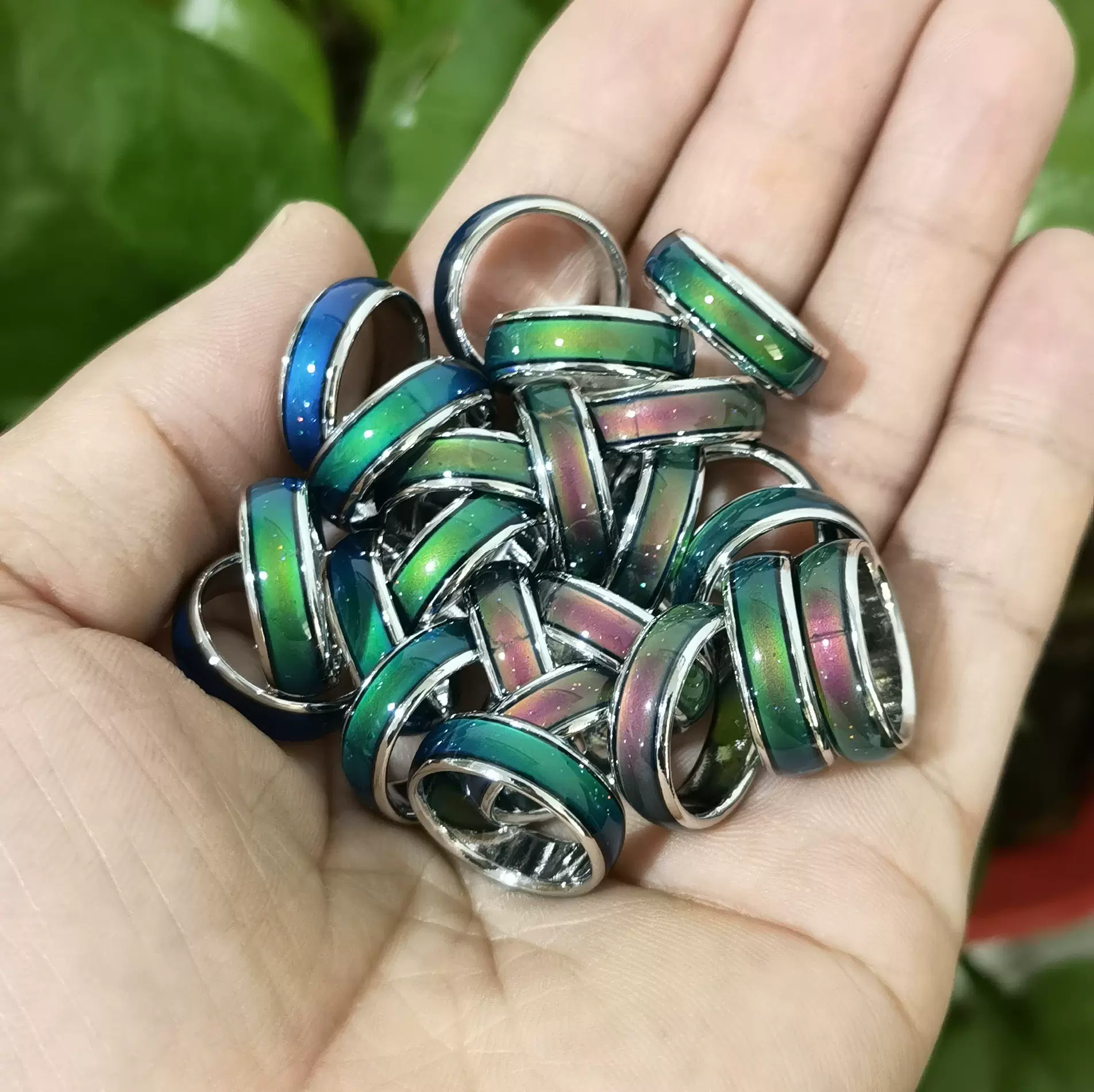 感温变色戒指可爱卡通温变情侣指环魔力温度变色戒指厂家直销批发