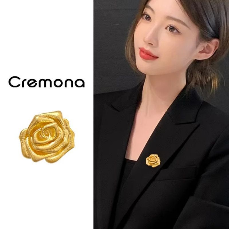 Retro Golden Rose Brooch, High-End Luxury and Elegant Accessory, Suitable for Coats, High-End Exquisite Fashion Sweater Accessory