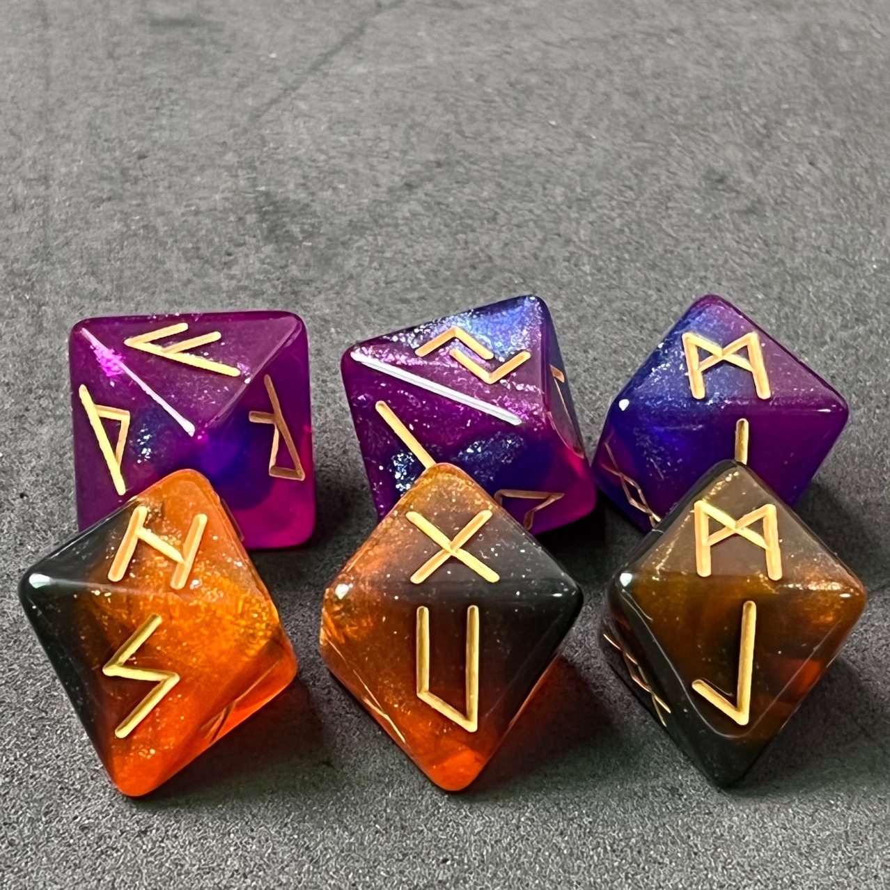 Dados de runa de 8 lados Dados de ocho lados Sueño cielo estrellado Luen Dados de runa Constelación europea y estadounidense misteriosa suerte erudita