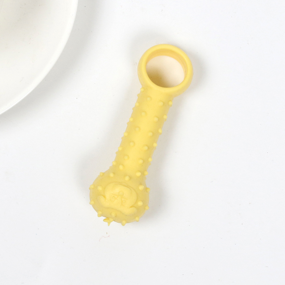 Casquillo amarillo de 9.5cm y 30g, incluye bolsa OPP.