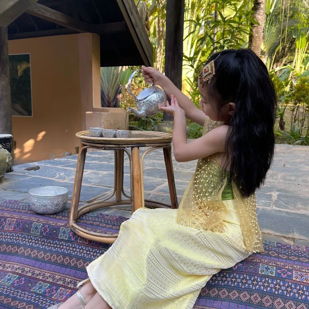 傣泰旅游西双版纳傣族民族服装网红女童套装六一儿童节表演舞蹈服