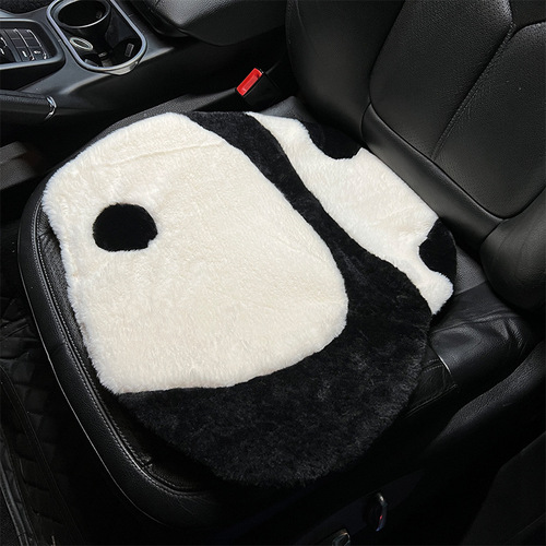 Cute panda car seat cushion, autumn and winter plush warm and antifreeze car seat cushion, comfortable and soft car seat cushion