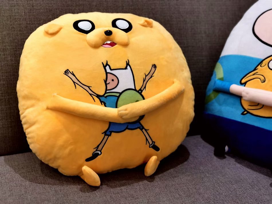 Aventura * luz una muñeca Bao juego máquina almohada anime felpa muñeca divertida