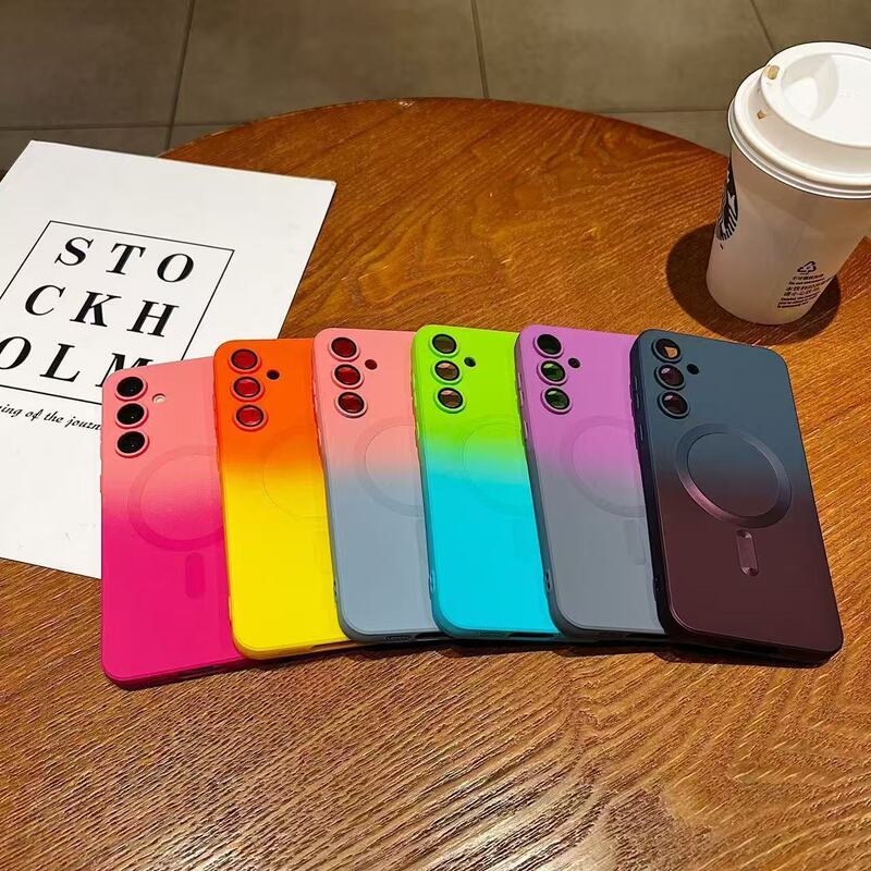 Two-Color Gradient Suitable for Samsung S26Ultra/S25 Magnetic Phone Case Note20 Anti-Fall A57 Cross-Border A56 Two-Color Gradient Suitable for Samsung S26Ultra/S25 Magnetic Phone Case Note20 Anti-Fall A57 Cross-Border A56
