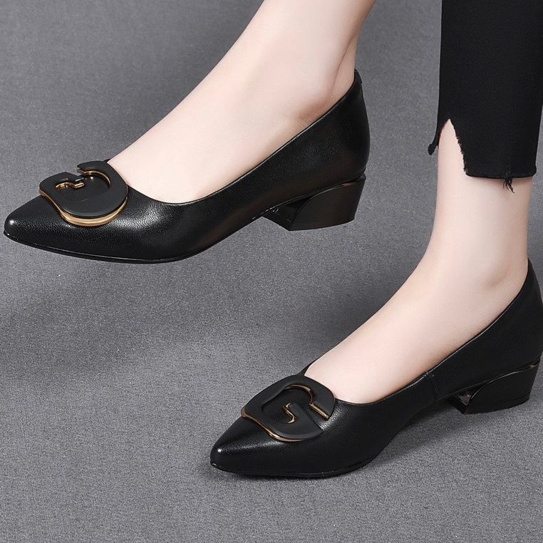 Giày cao gót mũi nhọn nữ da bò thật mềm, gót 6 cm, form ôm chân thoải mái — Màu đen gót nhọn