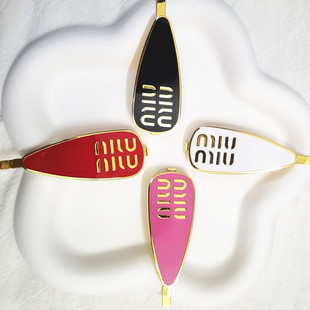 �W�tͬ��l�AС����ˮ�ο���߅�A���ُ͹���ĸһ�֊A���ҽ���ͬ��