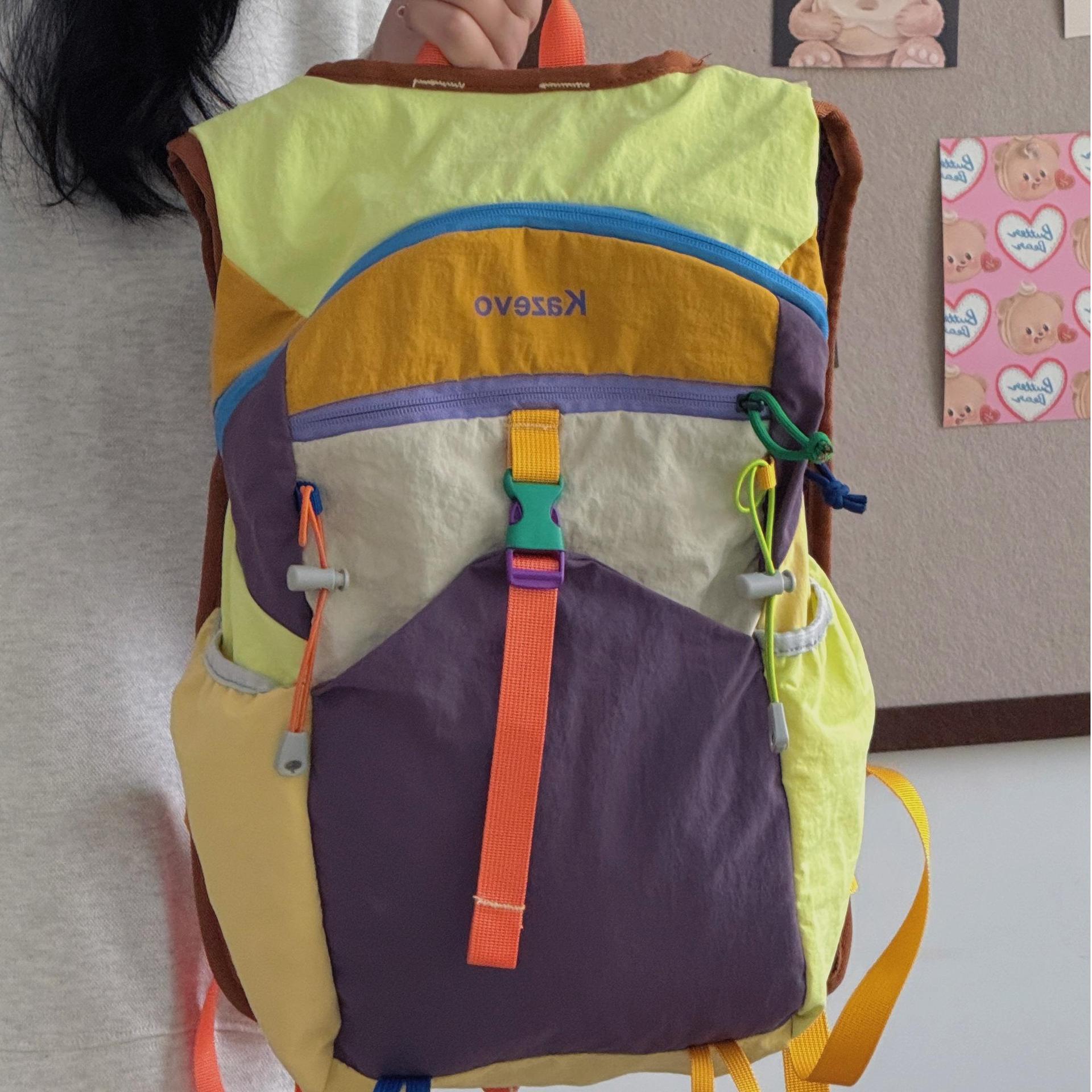 设计感旅行包大容量双肩包男女多巴胺户外登山包多功能骑行背包