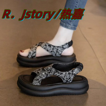 罗马凉鞋女夏季外穿2025新款高级感配裙子休闲增高厚底防滑沙滩鞋