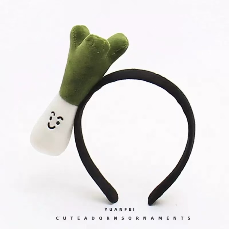 Otoño y invierno lindos estereoscópicos de peluche bandeja de cabello de dibujos animados orejas de gato orejas de conejo lavar la cara bandeja de cabello rojo al por mayor accesorios para el cabello