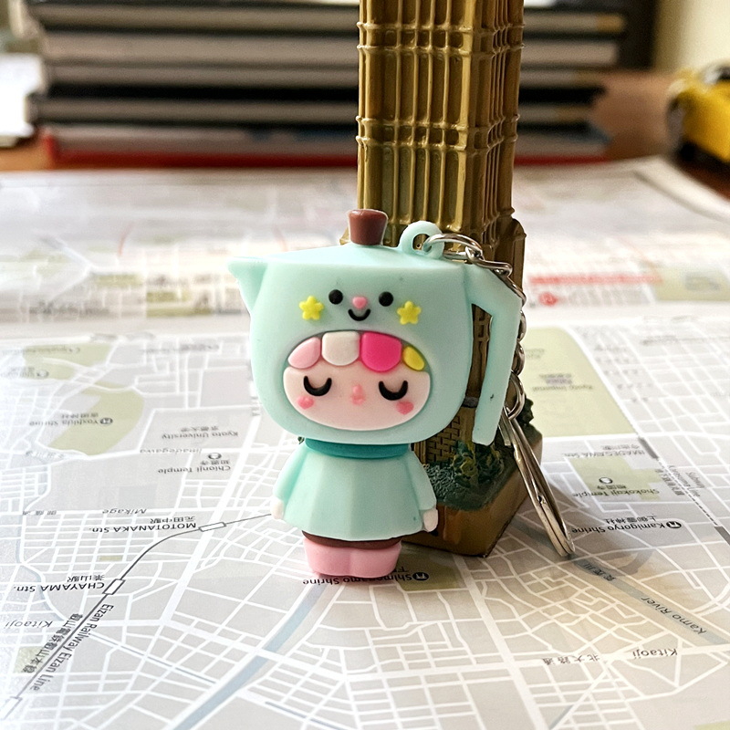 5029 # plástico suave 3D secreto muñeca de dibujos animados muñeca llavero colgante coche mochila colgante adornos pequeño regalo