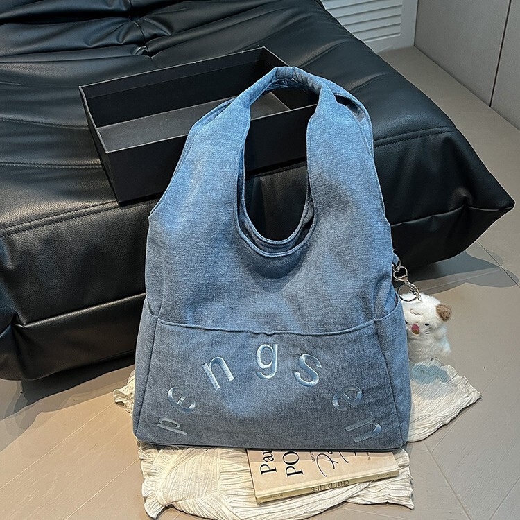 Autumn and Winter Bags, Shoulder Tote Bags, Commuter High-End Shoulder Bags, Women's Large-Capacity Handbags, Letter Embroidered Cloth Bags