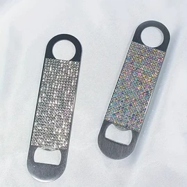 钥匙扣及钥匙扣配件;钥匙扣;其他美妆工具
