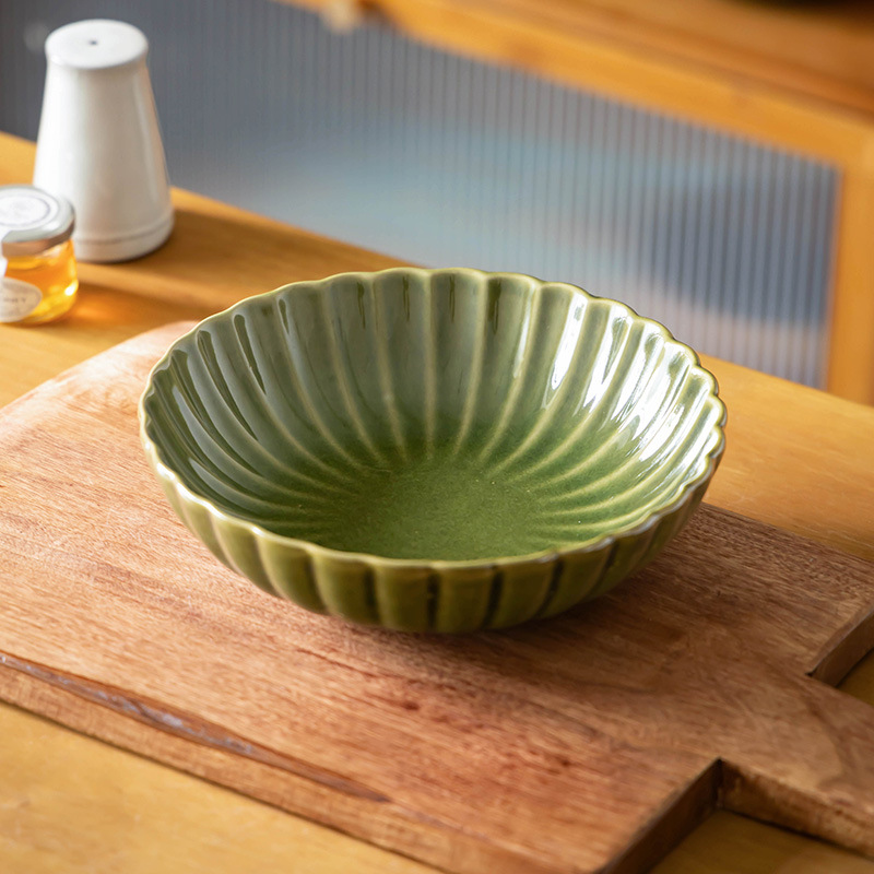 Plato de cerámica verde retro de estilo japonés, vajilla de cerámica, plato de fideos, plato casero, plato de desayuno ceremonial, plato de ensalada de frutas