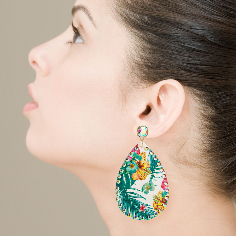 Bohemian Color Flower Print Leather Earrings display picture 2