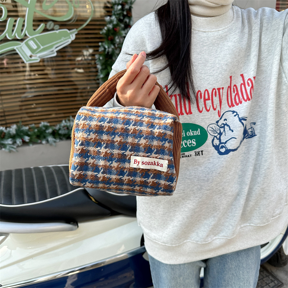 31194 Autumn and Winter new thousand-bird check woolen handbag, new hand-held bag, portable shopping hand-held bag undefined