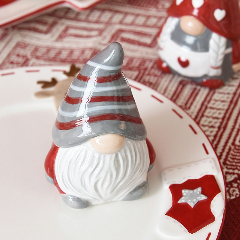 Nórdico Santa Claus cerámica sal de pimienta botella de pimienta elfo navideño creativo decoración de alto valor en relieve decorable