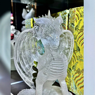 Ancient Glass Ornaments and Crafts, Finely Carved White Crystal Flying Dragon Manufacturers Wholesale Cross-Border Live Raw Materials