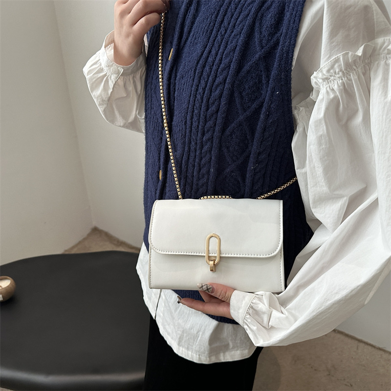 Textura bolso pequeño bolso femenino 2024 moda nueva moda color sólido bolso cuadrado pequeño estilo occidental simple bolso de mensajero de un solo hombro
