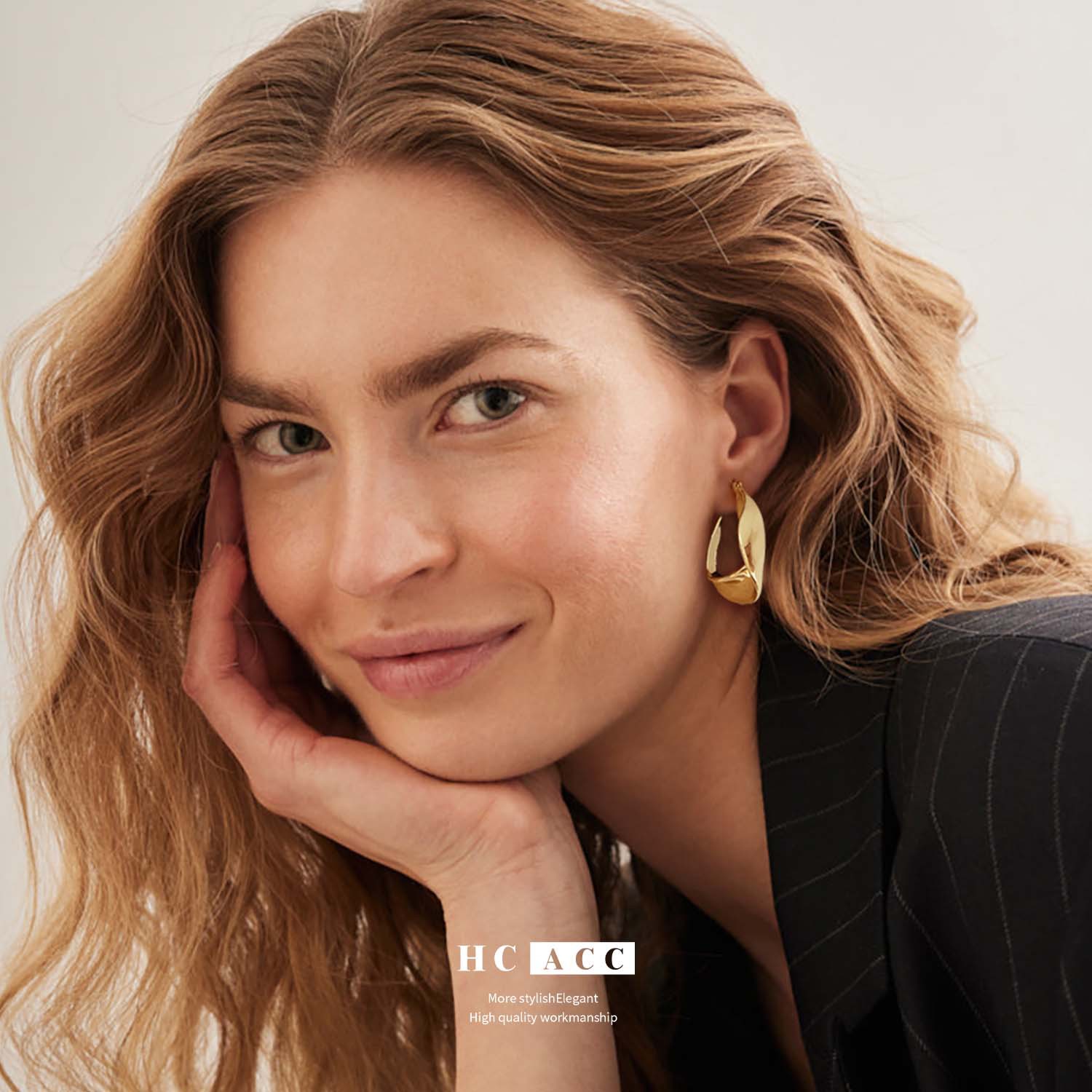 fashion-niche-irregular-design-sense-copper-plated-real-gold-u-shape-personality-atmospheric-womens-light-luxury-high-quality-jewelry