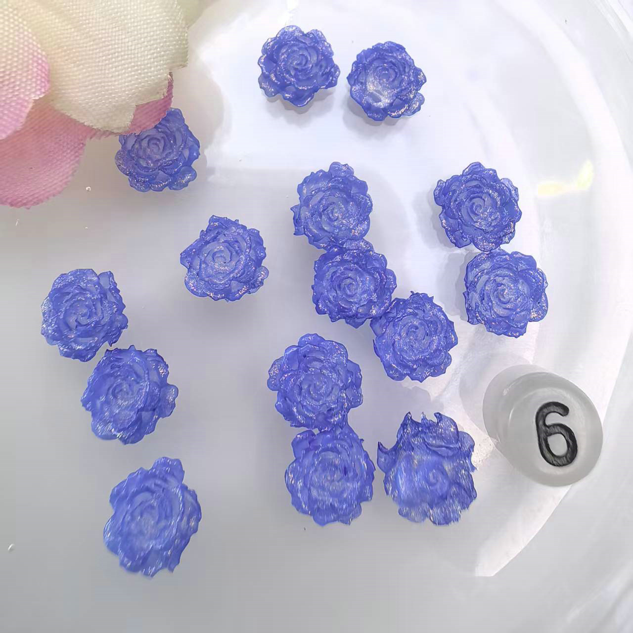 6浅蓝色软花美甲饰品批发_17.jpg