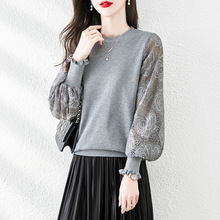 2025春秋新款时尚蕾丝镂空拼接长袖简约针织衫女圆领百搭减龄上衣