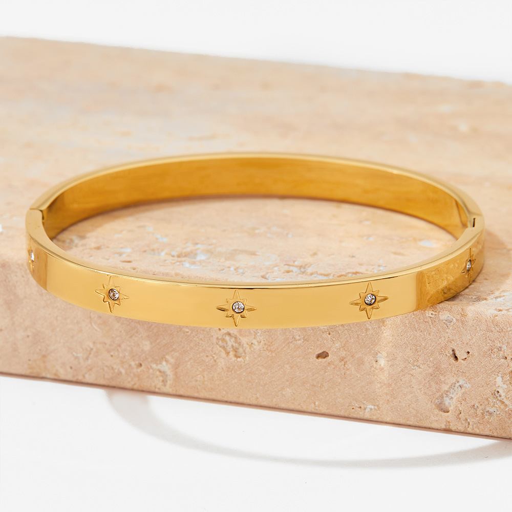 Bracciale da donna in acciaio inossidabile con stella a otto punte pieno di diamanti, accessori per bracciale anti-scolorimento_voghion.com