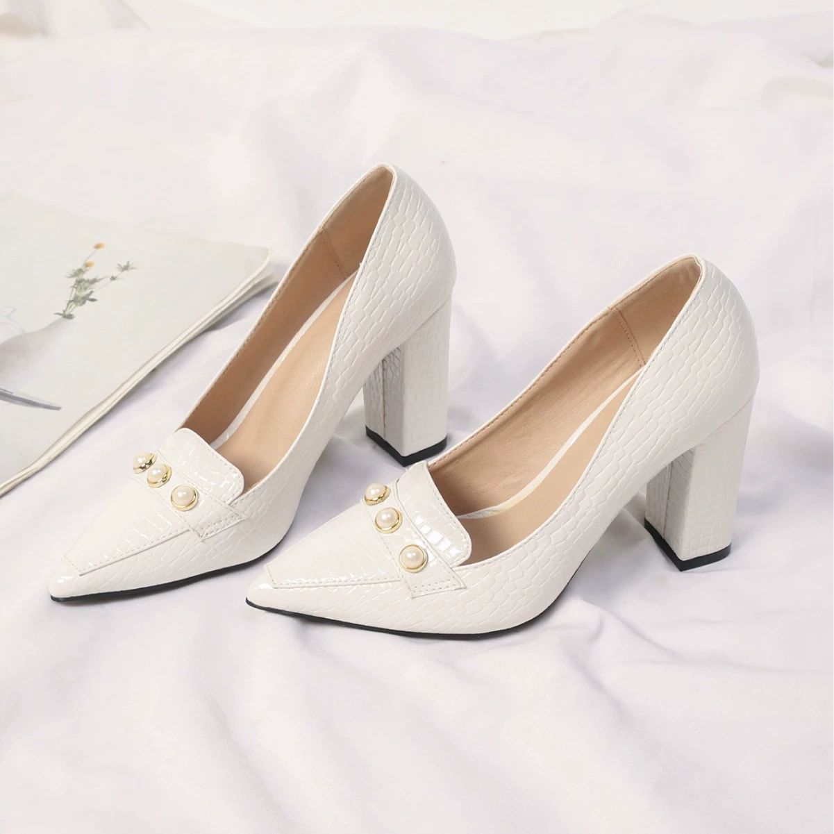 Новые французские туфли на высоком каблуке женские свадебные туфли новые остроконечные туфли с толстым каблуком