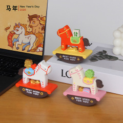 马上加薪马年吉祥物摆件桌面治愈解压摇摇马不倒翁生肖马文创礼品