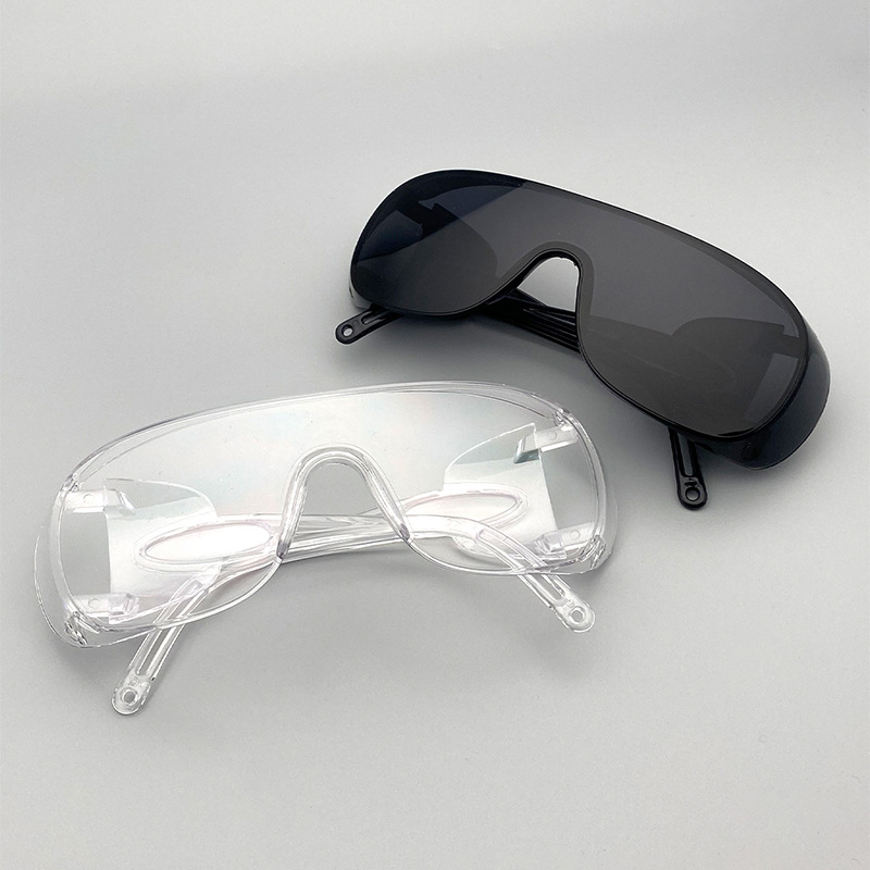 Transparent protective goggles for men and women, including those for cycling, to protect against wind and sand. (For cross-border trade)