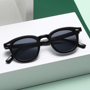 Sunglasses, retro fashionable glasses, 2023 collection, wholesale