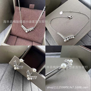 �м�V��߰汾v��sɪ�һʹ�V��������Ů������朽�ָ������b