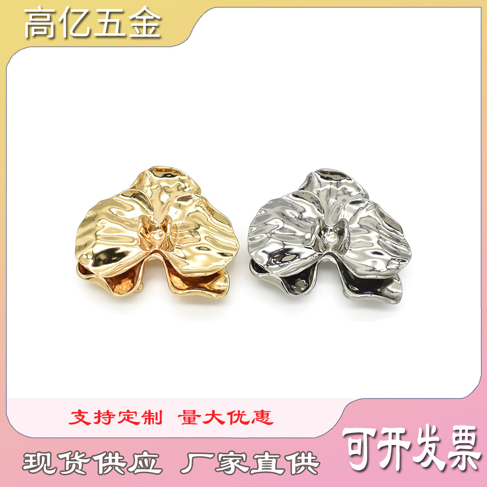 厂家直销锌合金衣服装饰丝巾扣女士异形扣服装配饰泳衣胸前扣子