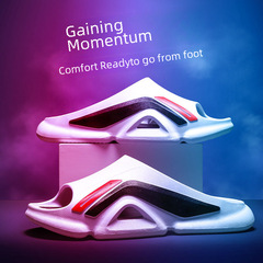 Wholesale Thick-Soled Men's Slippers with a Foot-Massage Feel, Soft for Home and Bathroom, Anti-Slip and Wear-Resistant, Popular Cooling Slippers for Summer Outdoor Wear