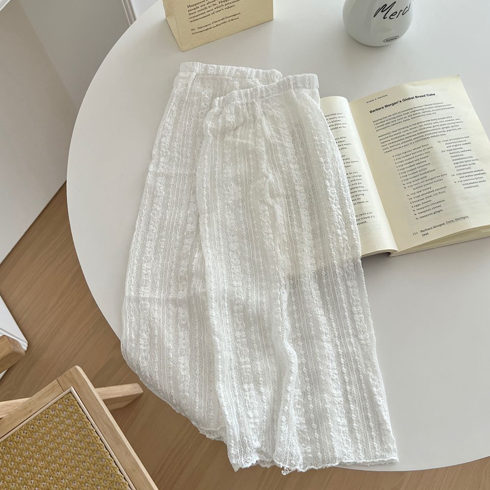 흰색 세로 줄무늬