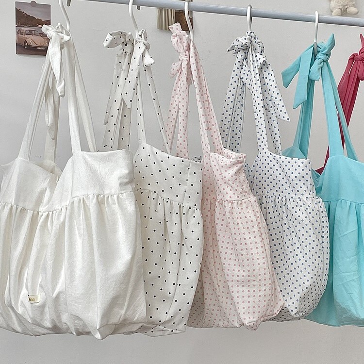 5291 Lazy Style Pleated Skirt Lace-up Shoulder Bag Large Capacity Underarm Bag Korean Style Canvas Bag Spring and Summer New Arrival Bag 5291 Lazy Style Pleated Skirt Lace-up Shoulder Bag Large Capacity Underarm Bag Korean Style Canvas Bag Spring and Summer New Arrival Bag