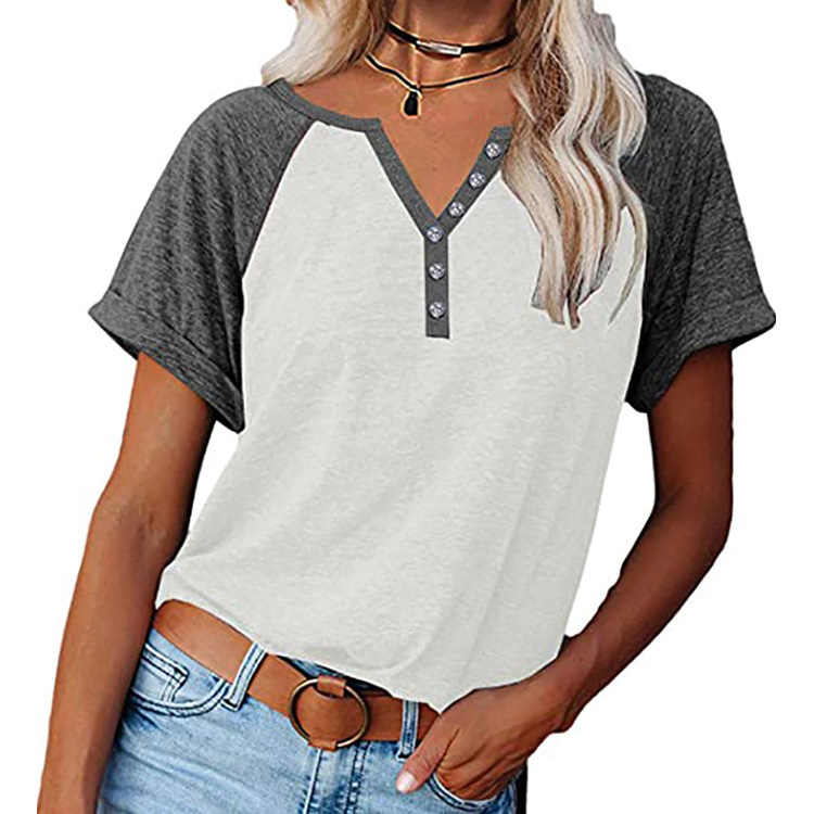 top holgado de manga corta con cuello en V y costuras de color NSLZ130374