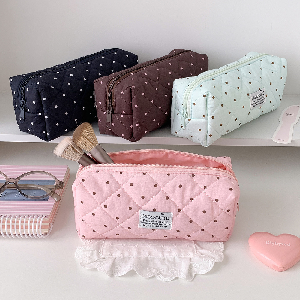 Korean-style polka dot quilted large-capacity makeup bag, ins student stationery pencil case, cute portable storage bag for girls