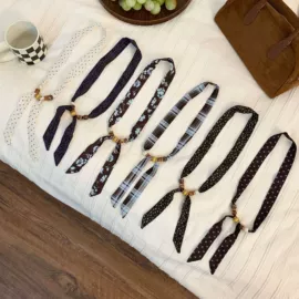 丝巾;围巾;披肩