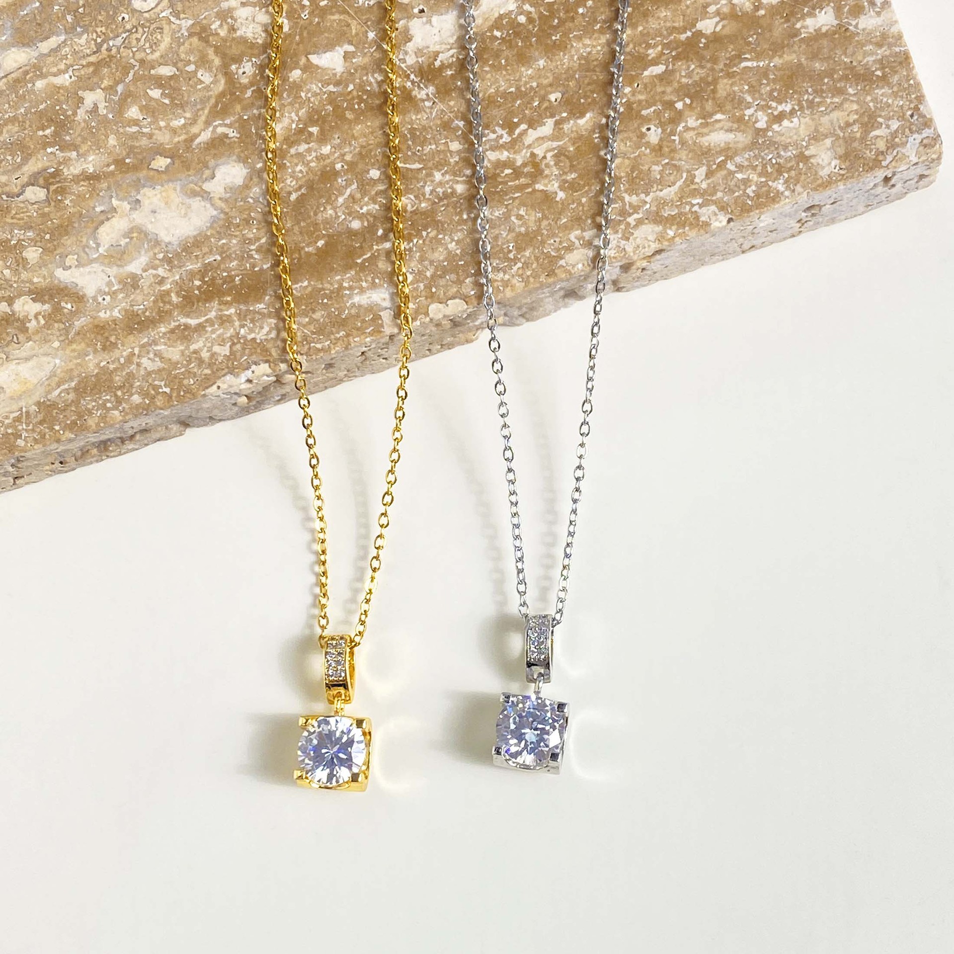 Geometric Pattern Wholesale Jewelry Casual Elegant Streetwear Geometric Titanium Steel Zircon Plating Pendant Necklace