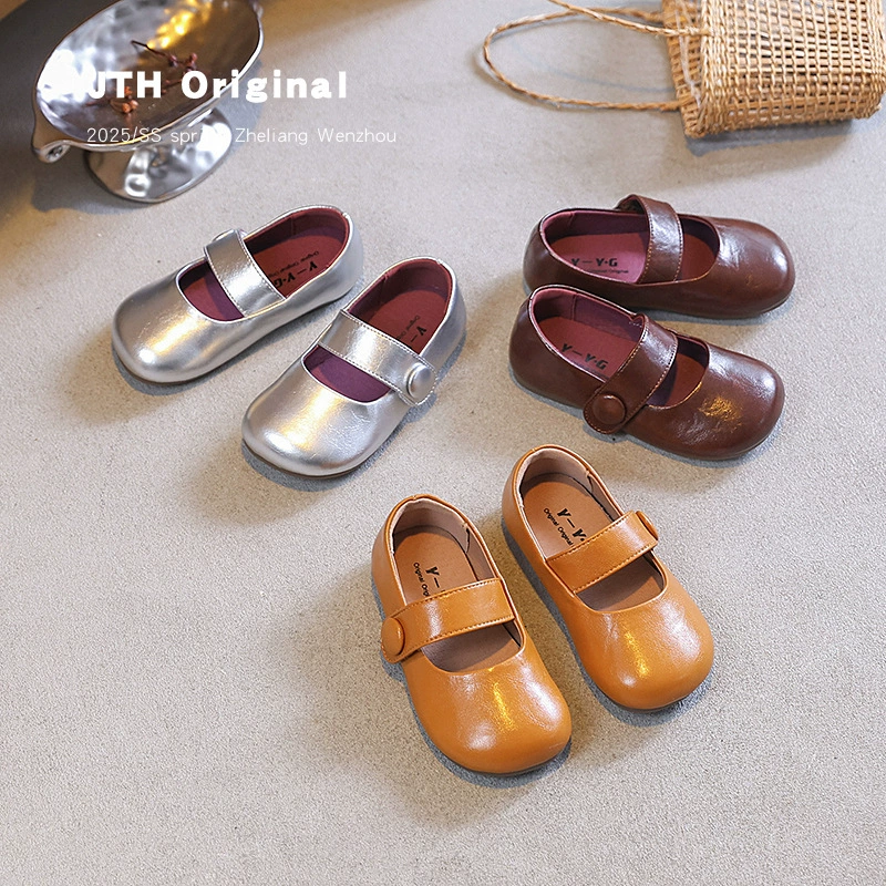 2025 Осень Новые модные туфли для девочек в стиле Мэри Джейн Принцесса Детские повседневные туфли Легко сочетаются Серебряные туфли Маленькие кожаные туфли