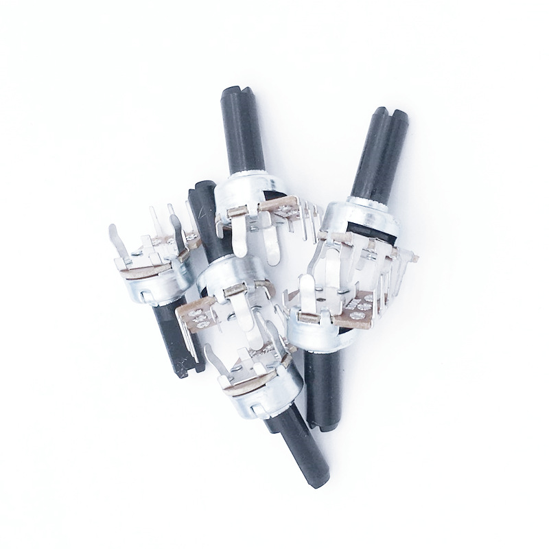 供应12113收音机电位器 旋转式电位器专业生产各种电位器