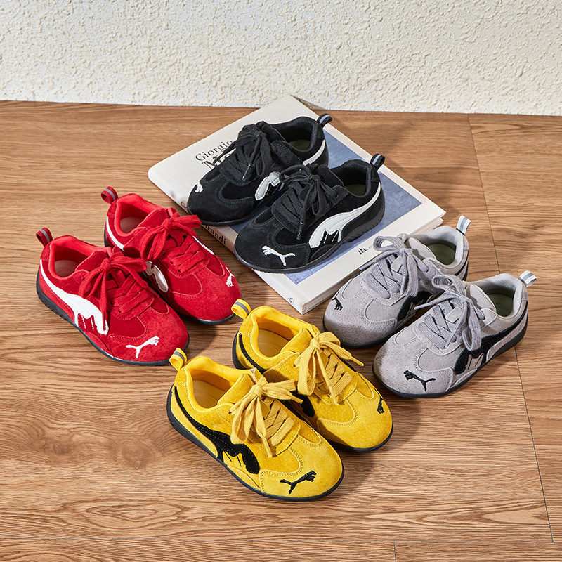 Children's autumn sneakers
