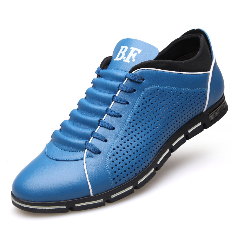 파란색 펀칭 슈즈